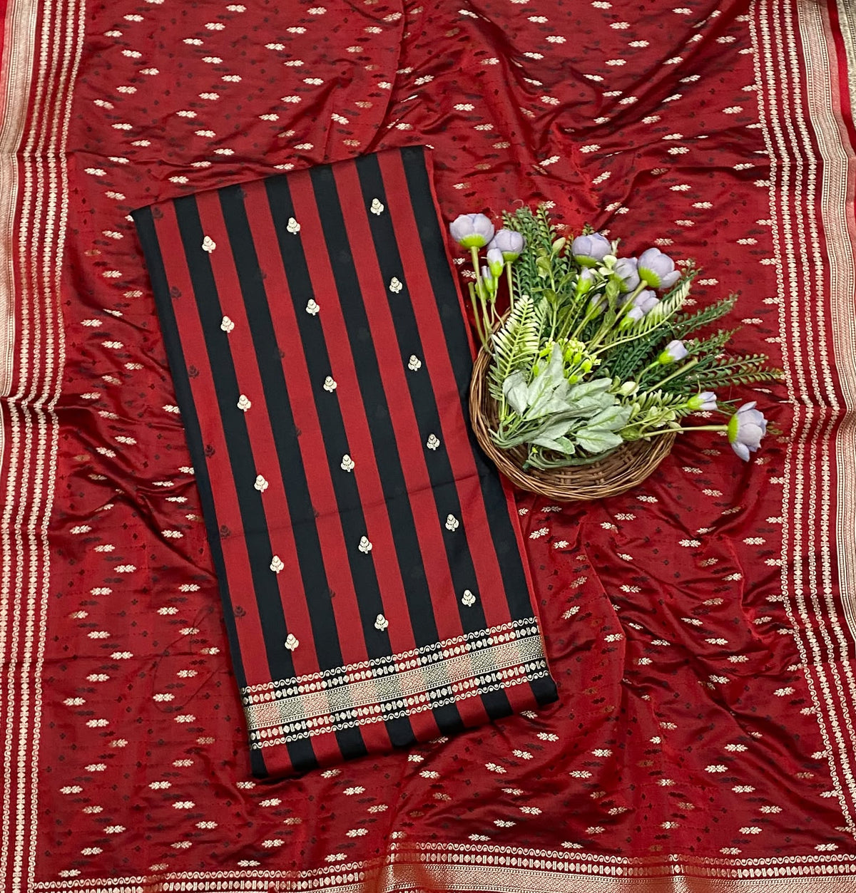 900D Banarasi Silk Red Suit Fabric / CKC Banarasi Edit