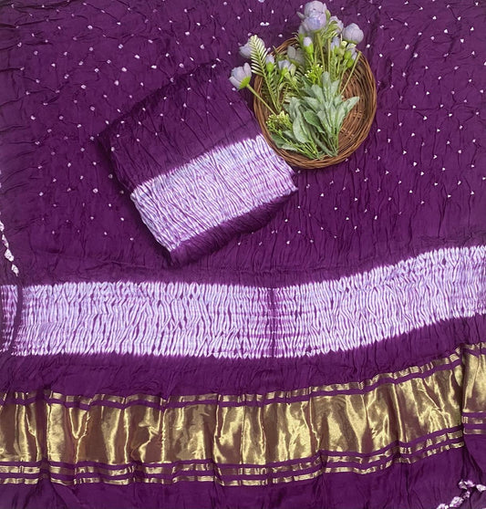 चिनॉन क्रेप ग्रे सूट फैब्रिक / फूलों का घर