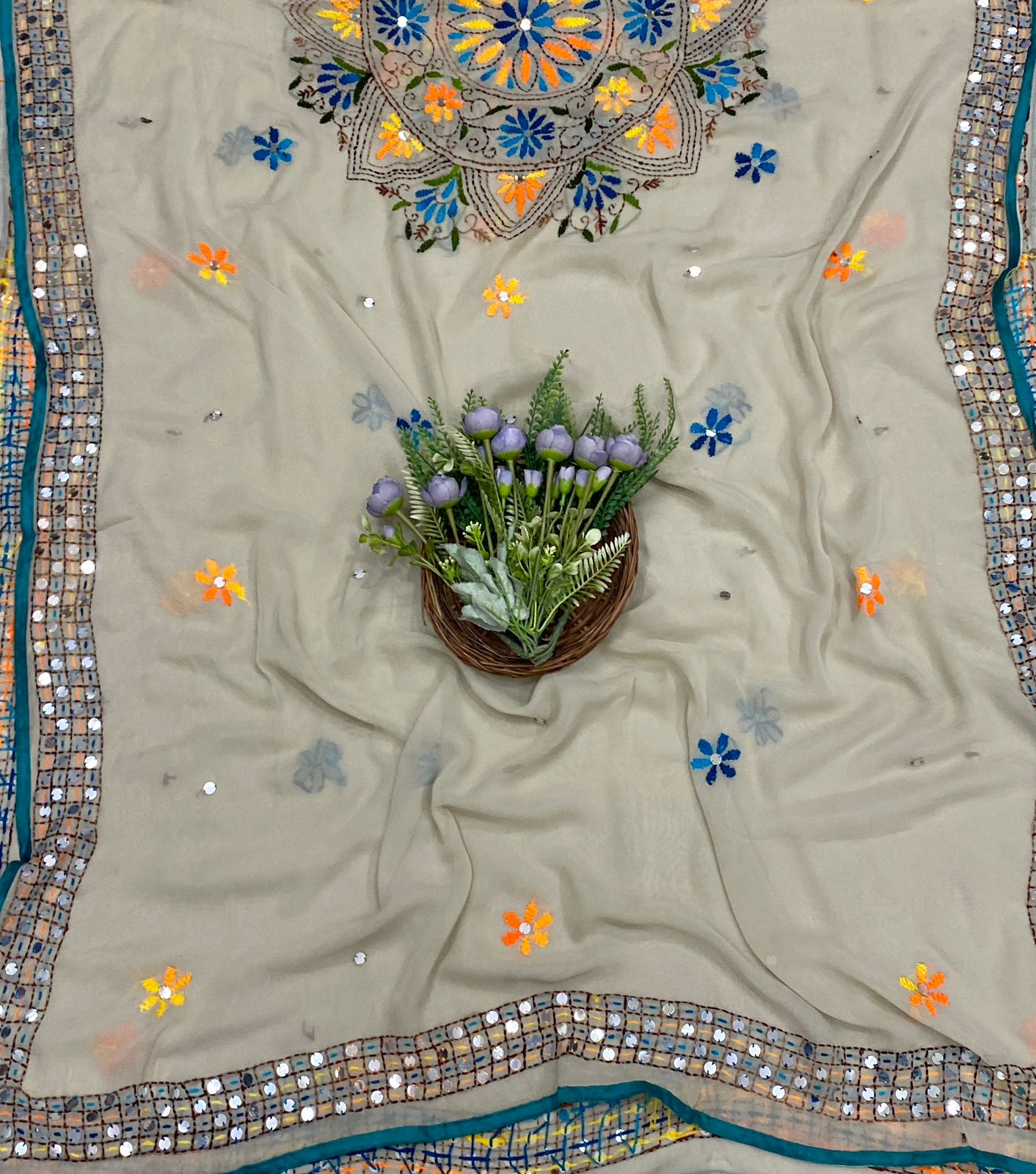504C Georgette Off White Suit Fabric / CKC Georgette Suits