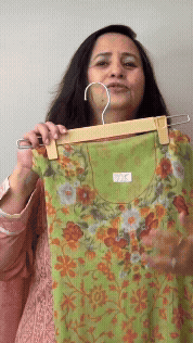 जॉर्जेट पोल्का डॉट मेहंदी ग्रीन सूट फैब्रिक / पोल्का डॉट्स सूट