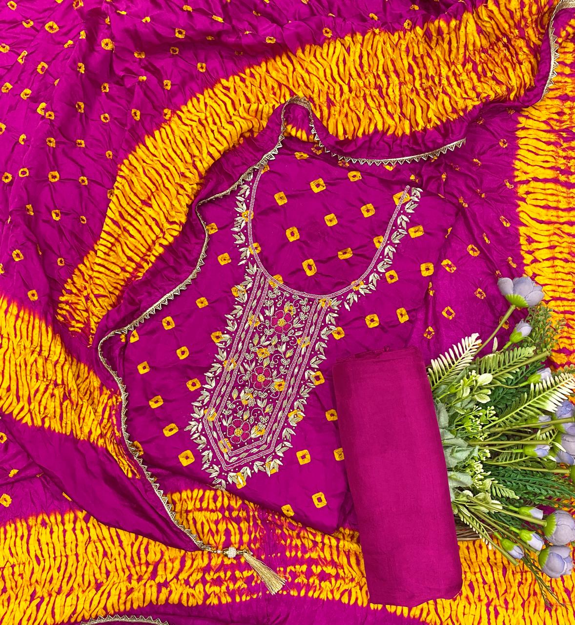 811D GAJJI SILK MAJENTA SUIT FABRIC / CKC JAIPURI SUITS